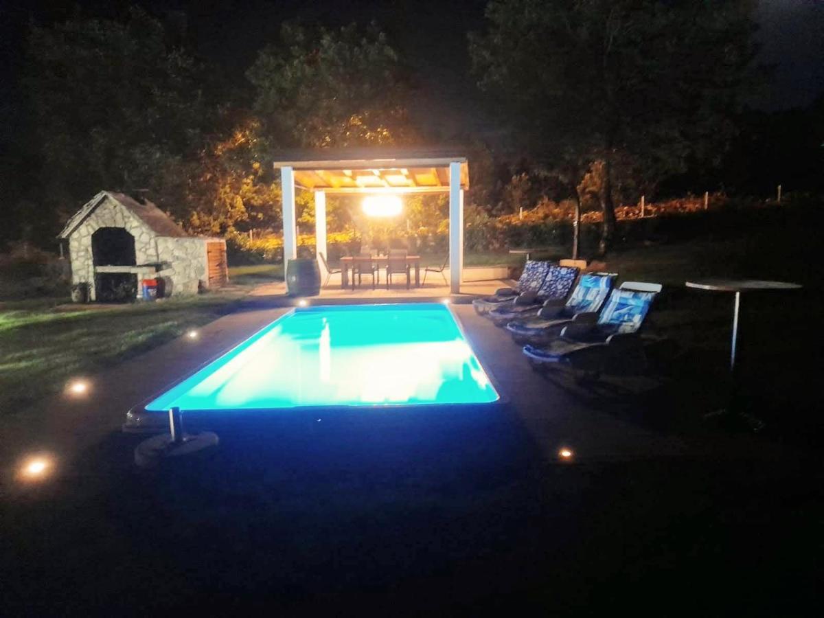 Villa Marie With Pool, Two Bedrooms For 4+2Kids Cavoglave Luaran gambar